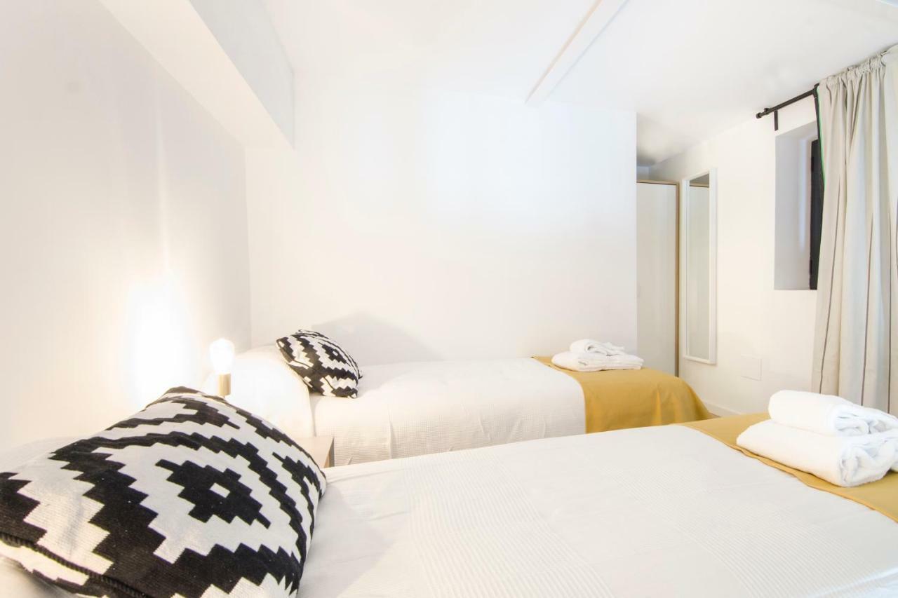 Rodas Apartment Madrid Exterior photo